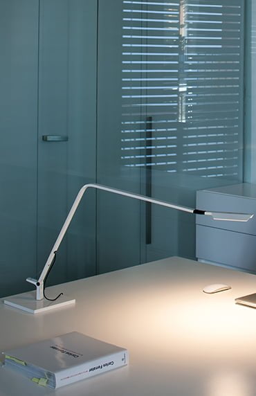 Lampa birou flexibila Vibia Flex