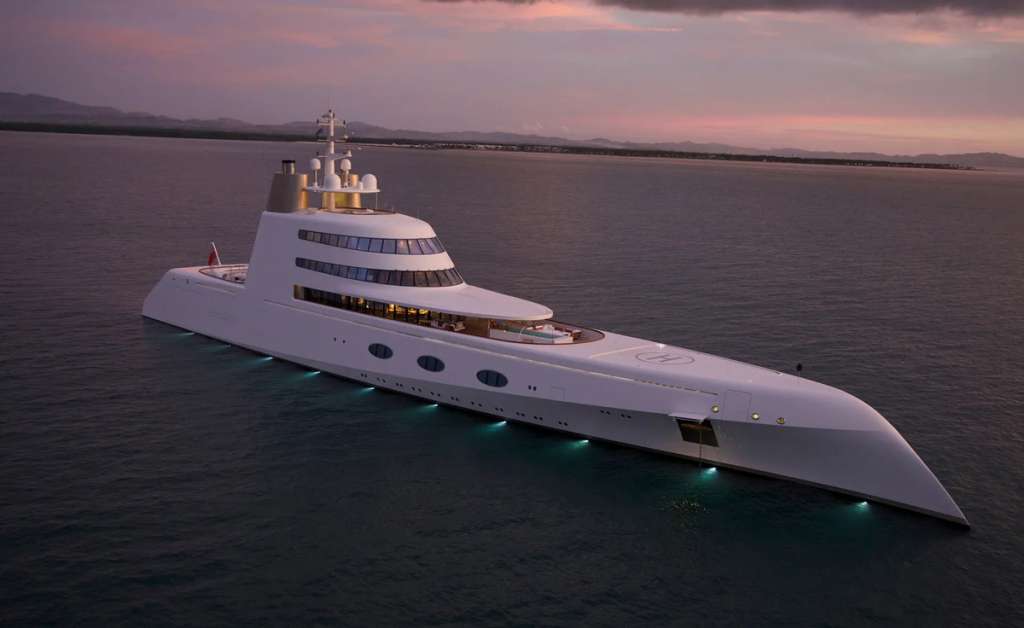 Yacht A design Philippe Starck